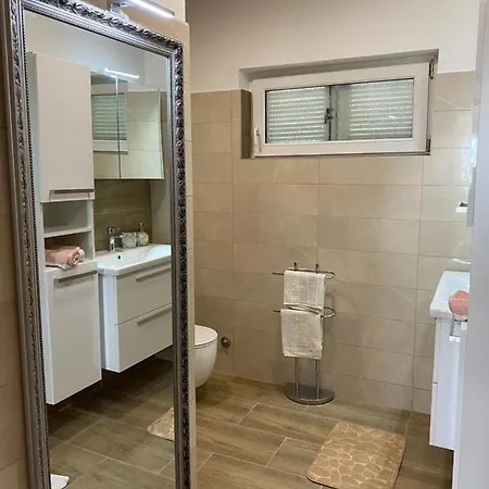 Apartment Mihoci Starigrad Paklenica